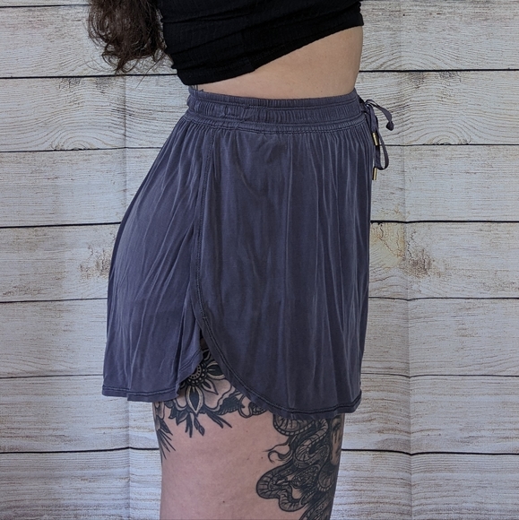 SOLD ON DEPOP - Picture 3 of 6